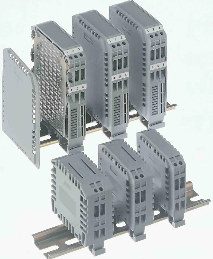Din Rail Enclosure Box (8 Way / 12 Way) - Image 3